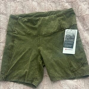 Lululemon athletica Forest Green Athletic Shorts NWT